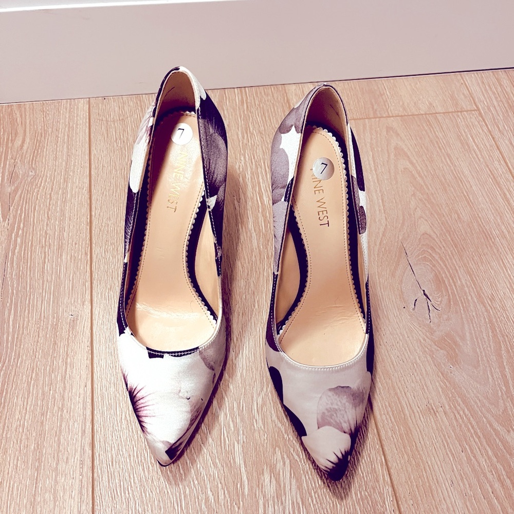 Nine West Heel